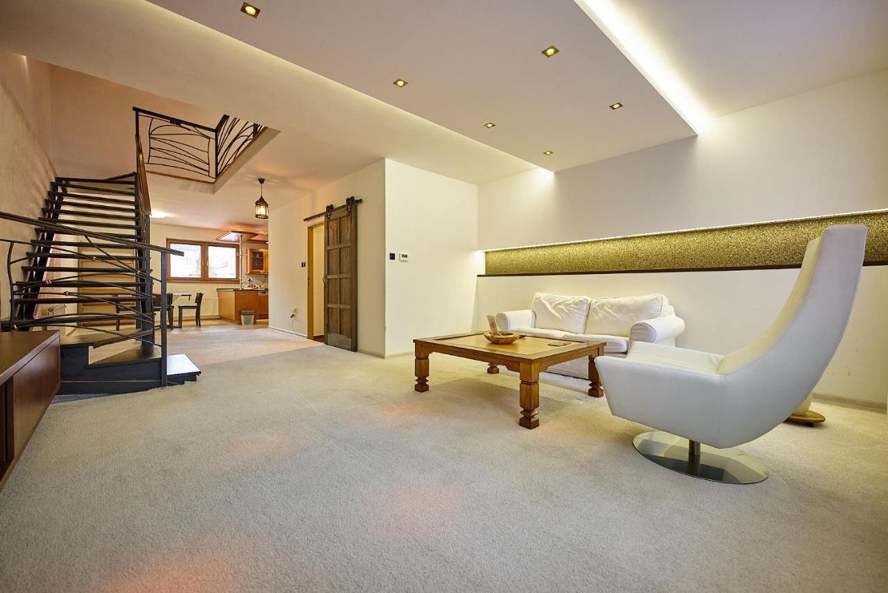 Dependance Patriot Trnava Otel Dış mekan fotoğraf