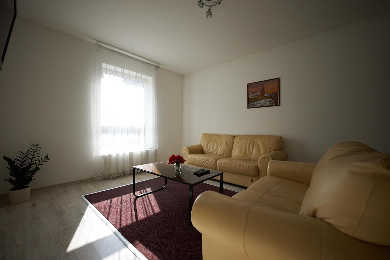 Dependance Patriot Trnava Otel Dış mekan fotoğraf