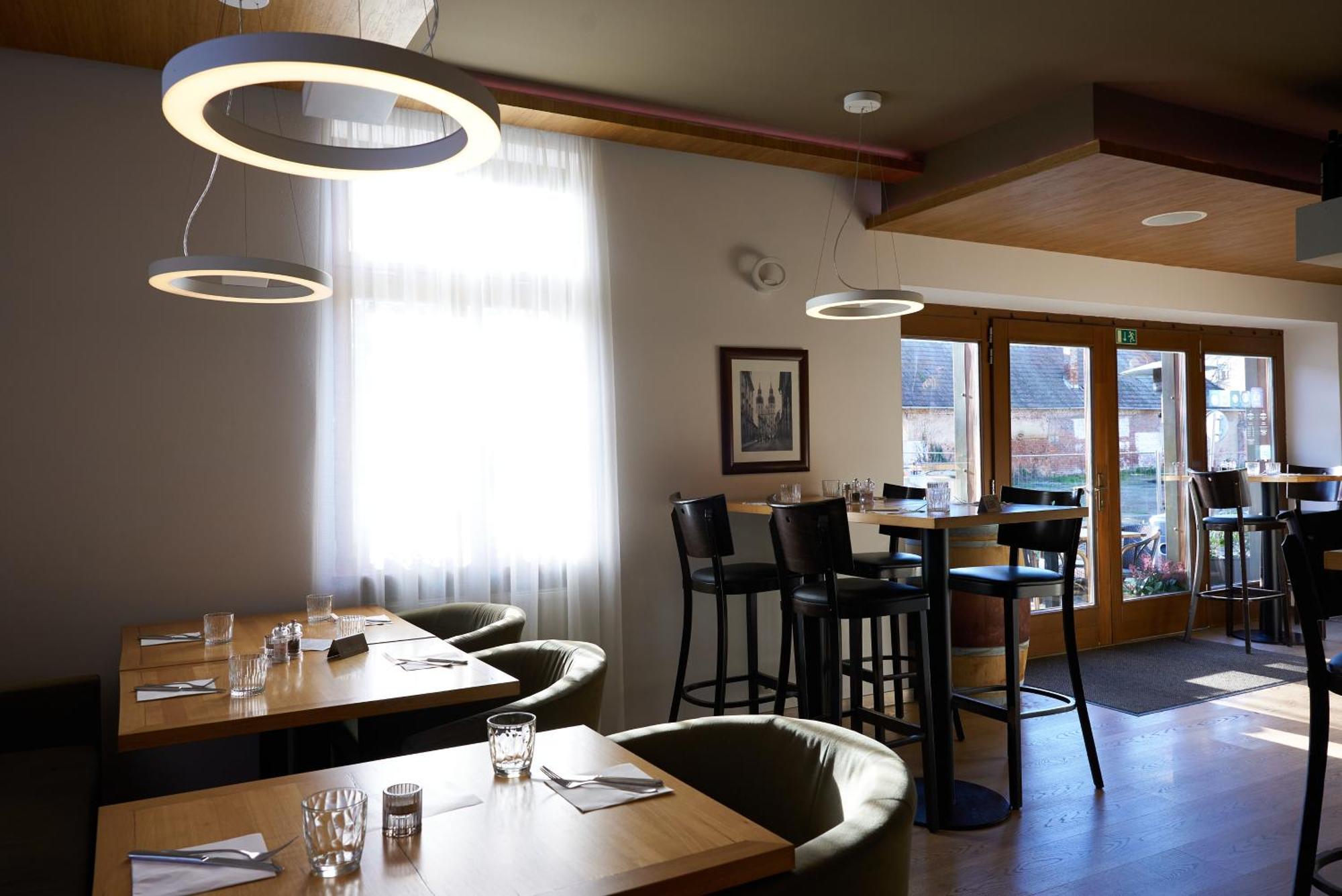 Dependance Patriot Trnava Otel Dış mekan fotoğraf