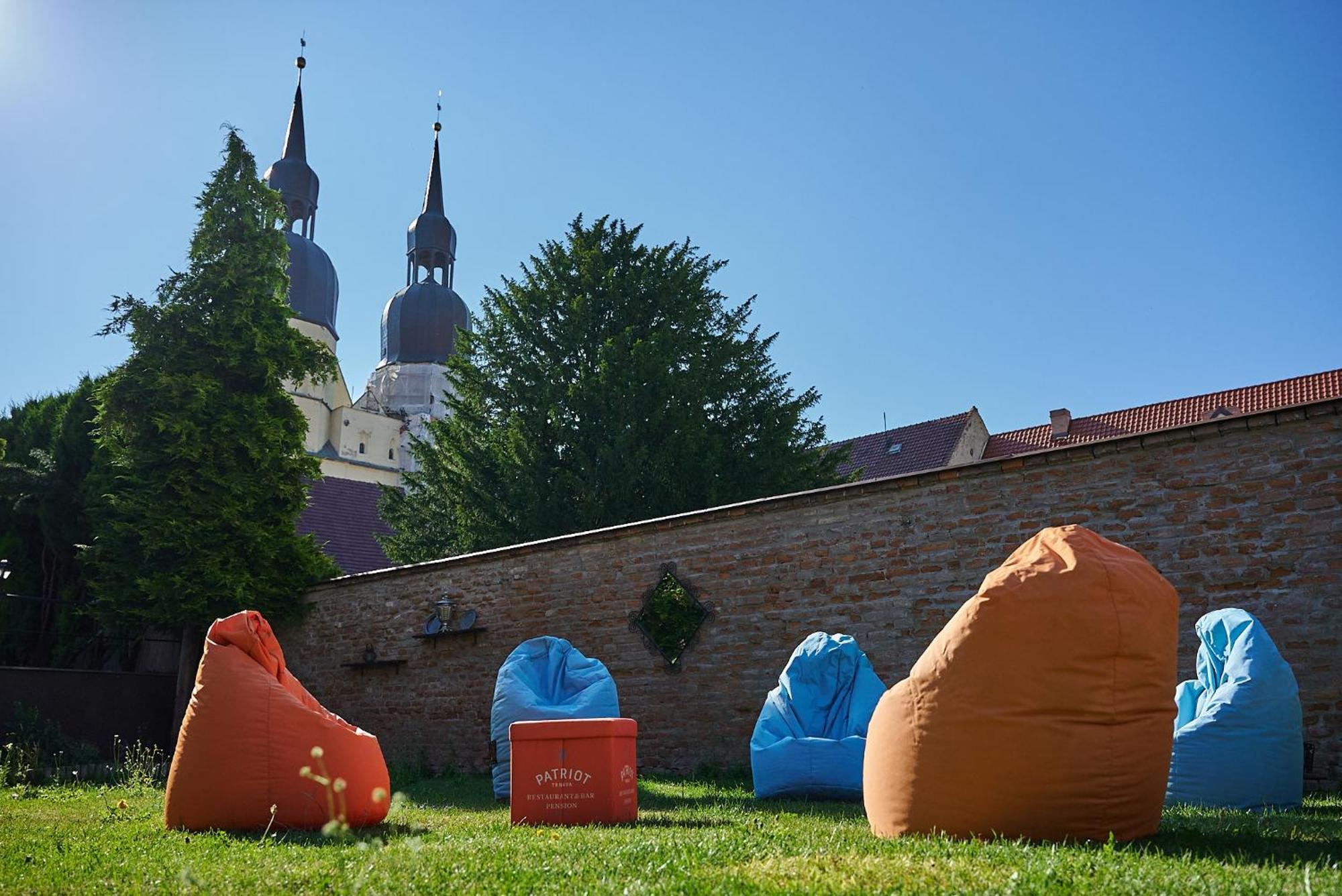 Dependance Patriot Trnava Otel Dış mekan fotoğraf