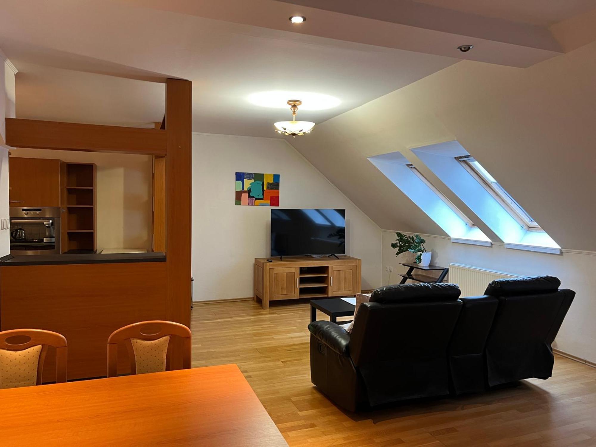 Dependance Patriot Trnava Otel Dış mekan fotoğraf